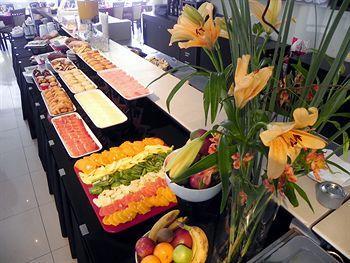 Hotel Quorum Golf, Tenis & Spa 코르도바 외부 사진