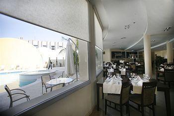 Hotel Quorum Golf, Tenis & Spa 코르도바 외부 사진